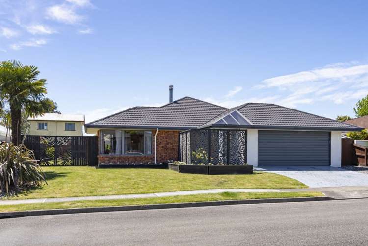 52 Aldinga Avenue Stoke_23