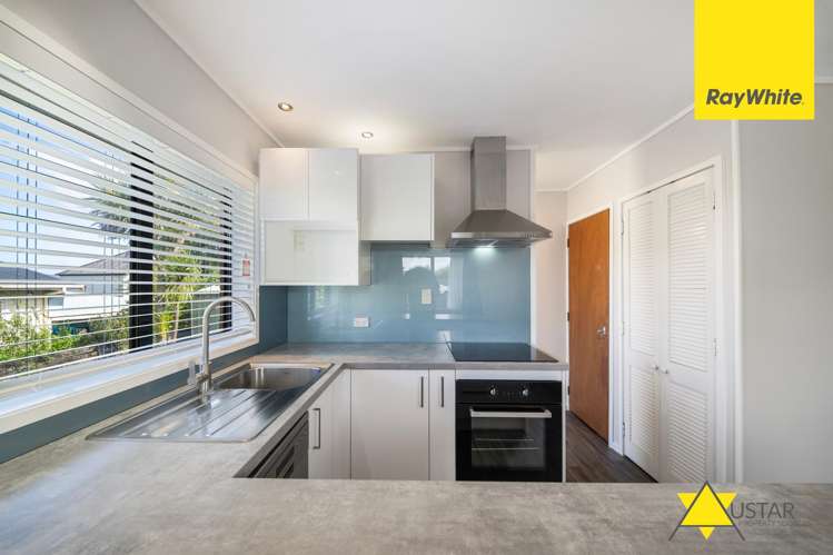 2/35 Buscomb Avenue Henderson_2