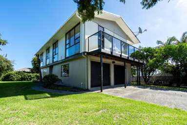 1 Shearwater Street_1