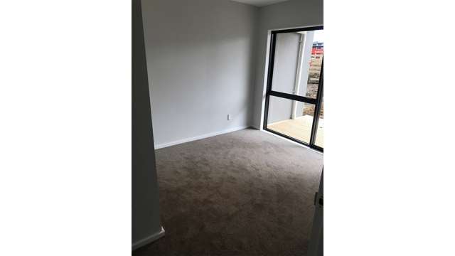 5 Meritage Lane Te Atatu South_3