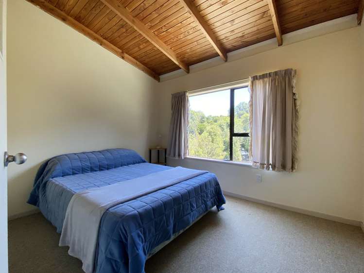 27 Tainui Street Mokau_12