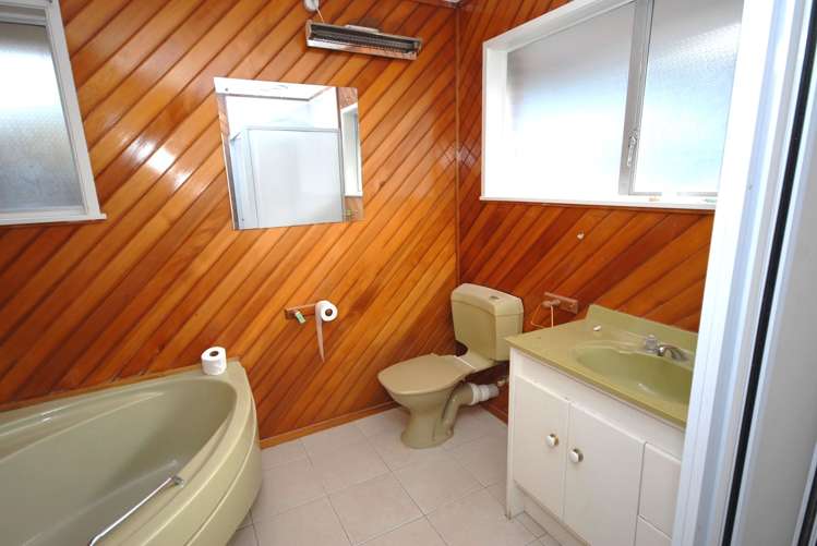 2/24 Exeter Unsworth Heights_8