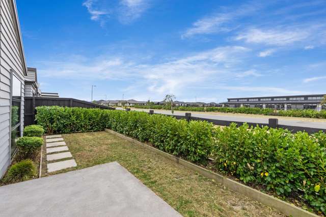 Immediate possession available