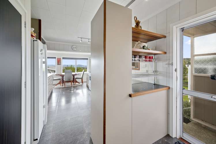 25 Kerswell Terrace Tihiotonga_10