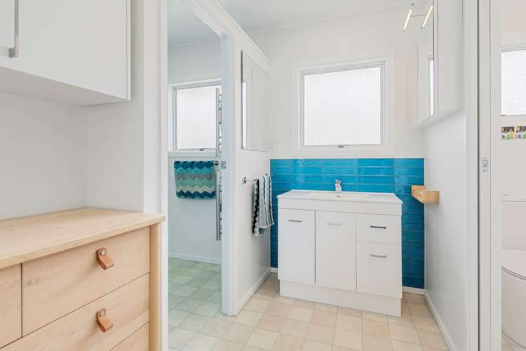 2/230 Hibiscus Coast Highway Orewa_18