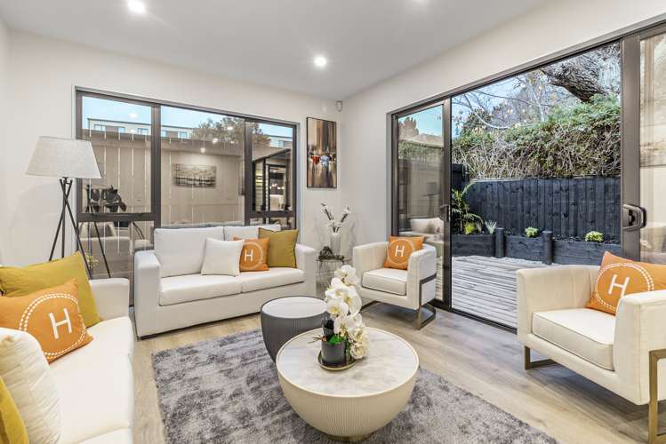 12a Range View Road Mount Albert_11