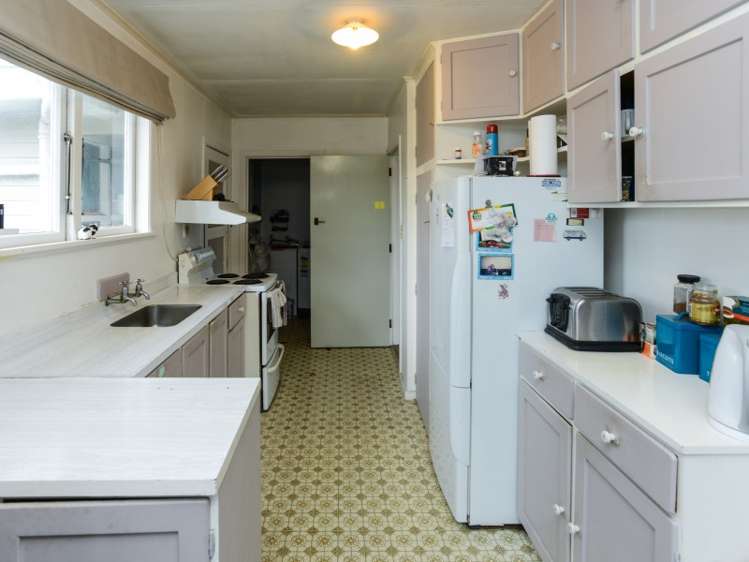 16 Montgomery Street Waipukurau and Surrounds_5