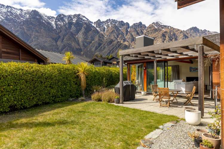 18 Rannoch Drive Jacks Point_26