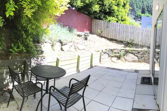 5/30 Fryer Street Queenstown_1