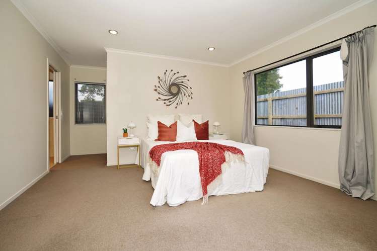 8 Berkley Avenue Hillcrest_18