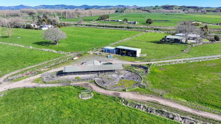 400 Hopai West Road Waitakaruru_12