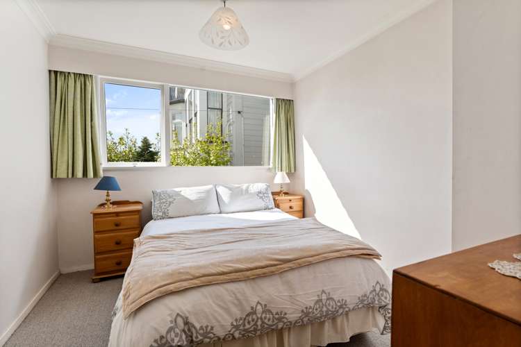 16 Leven Street Roslyn_13