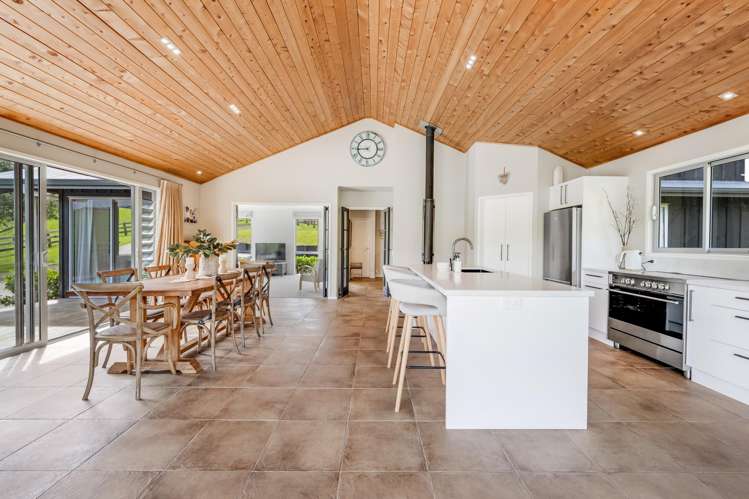 167 Holdens Road Clevedon_5