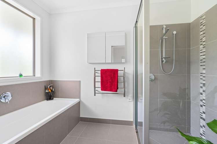 1518 Old North Road Helensville_21