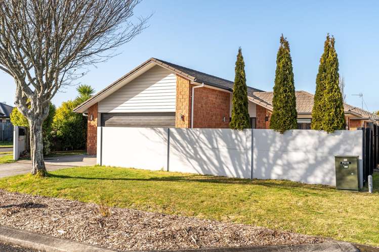 2 Southbrook Close Glenview_16