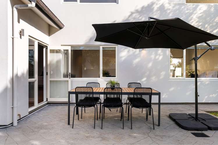 13 Newbury Place Schnapper Rock_24