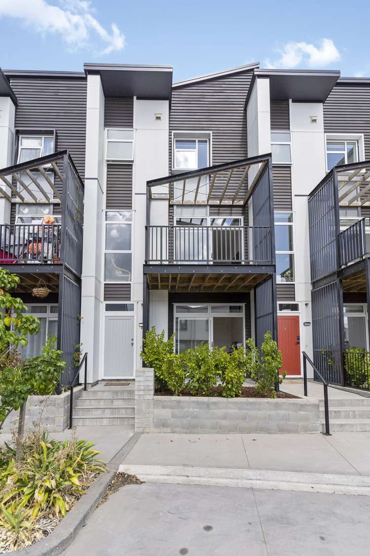 25 Marine Parade Hobsonville_12