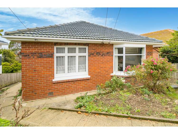 117 Riselaw Road Calton Hill_8