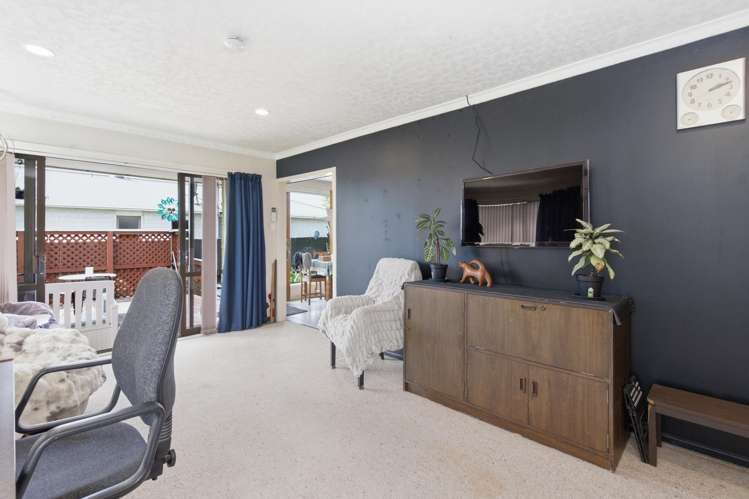 12 Cob Crescent Woolston_9