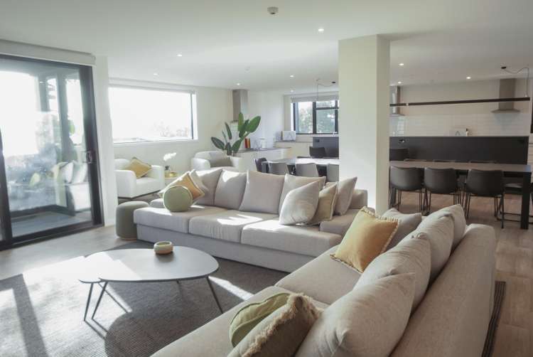 52 Delta Avenue New Lynn_15