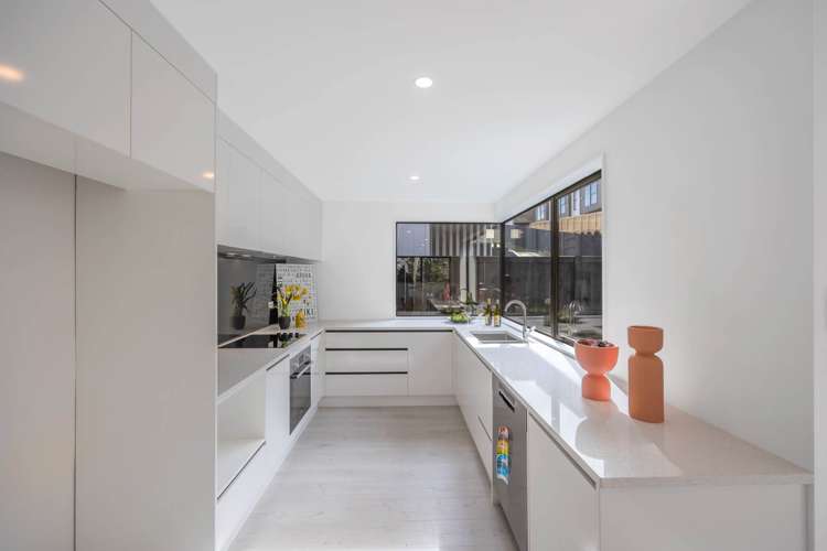 10/101 Hobsonville Road West Harbour_9