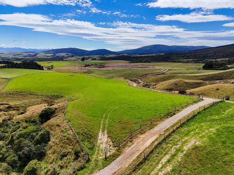 330 and 380 Falls Creek Road Orepuki_13