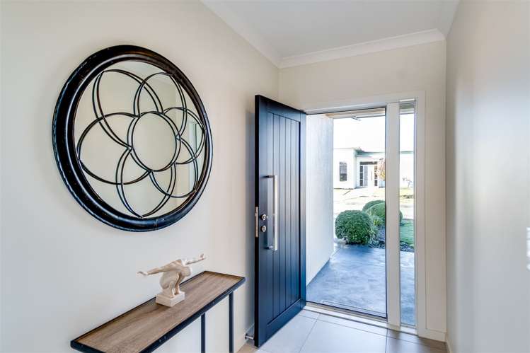 1 Pukaki Place Poraiti_14