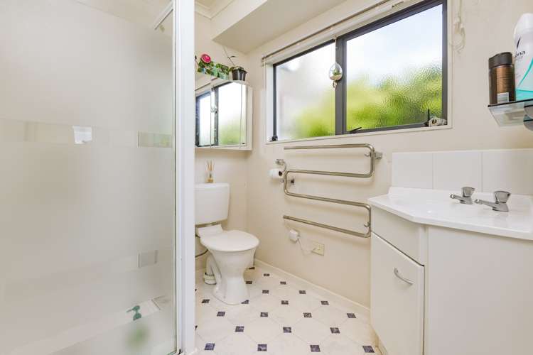 37 Clarks Beach Road Clarks Beach_16