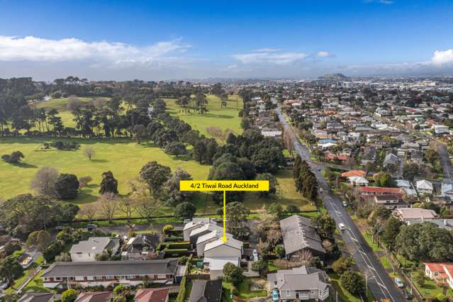 4/2 Tiwai Road Royal Oak_3