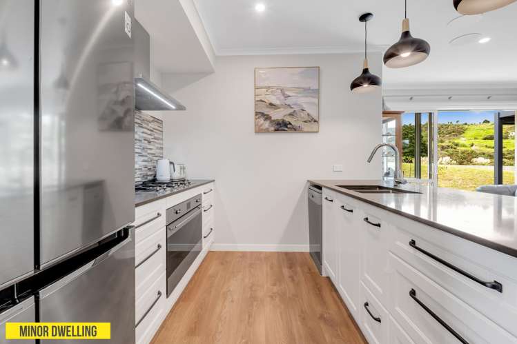 13 Otaota Way Flat Bush_29