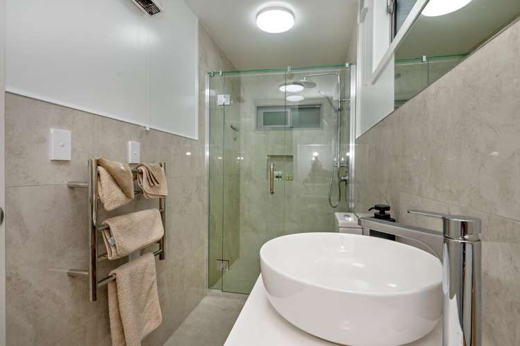 215 Ohiwa Beach Road Waiotahe_32