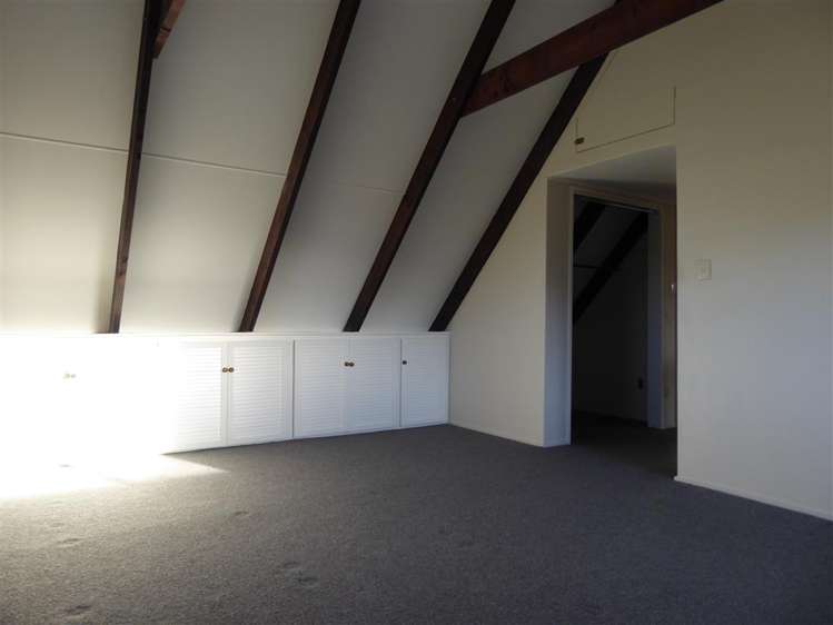 8 Sunbrae Drive Silverstream_5