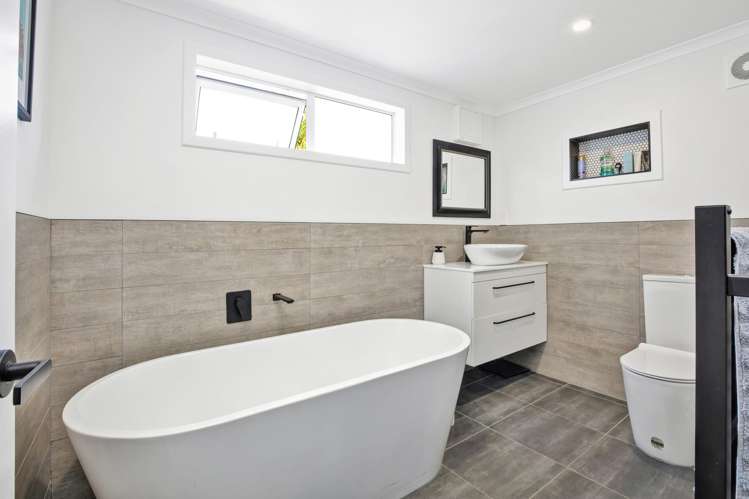 221 Matai Road Raumati Beach_13