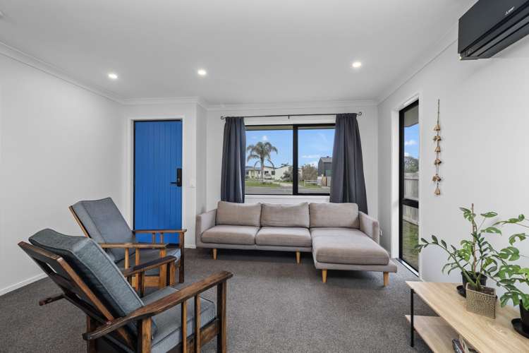 17 Sandleigh Drive Athenree_10