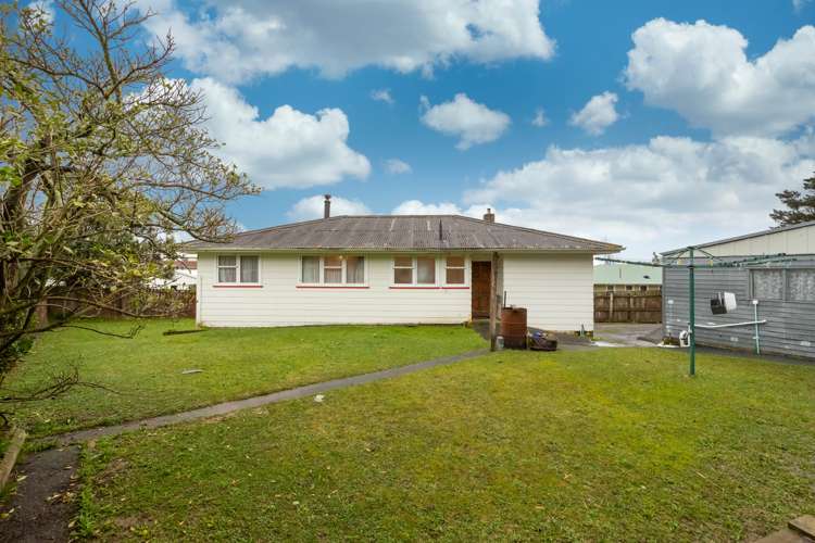 90a Corinna Street Waitangirua_12