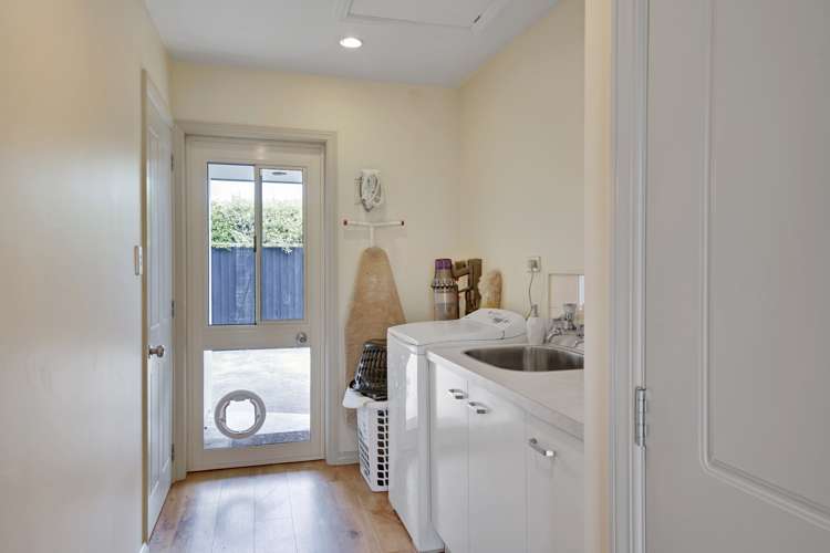 22 Millcroft Place Parklands_11