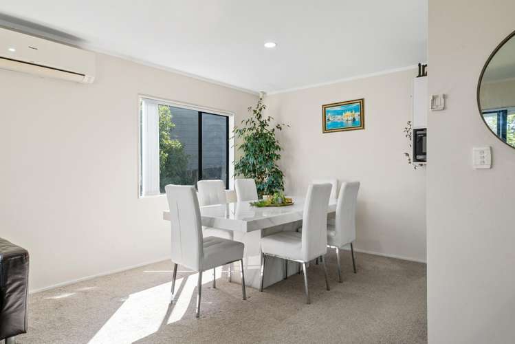 11 Peguero Place_4