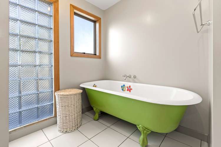 4 Opotoru Road Raglan_16