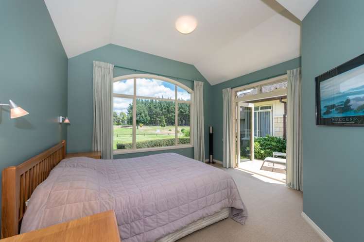 365 Holmwood Drive Ngahinapouri_13