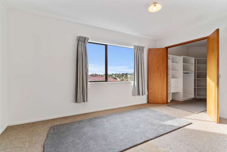 106 Solar Road Glen Eden_3