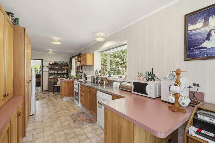 6 Crombie Street Bellevue_14