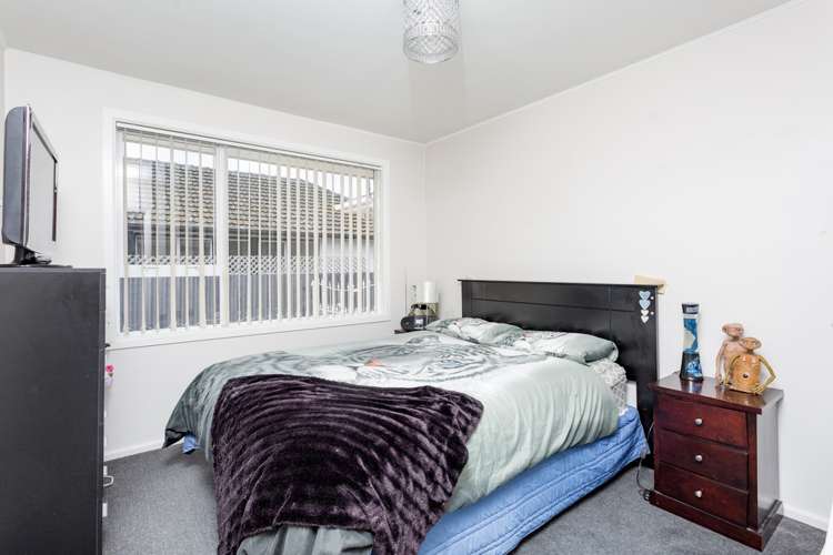 6 Oriana Crescent Hornby_6