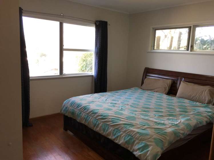 22 Hilling Street Titirangi_5