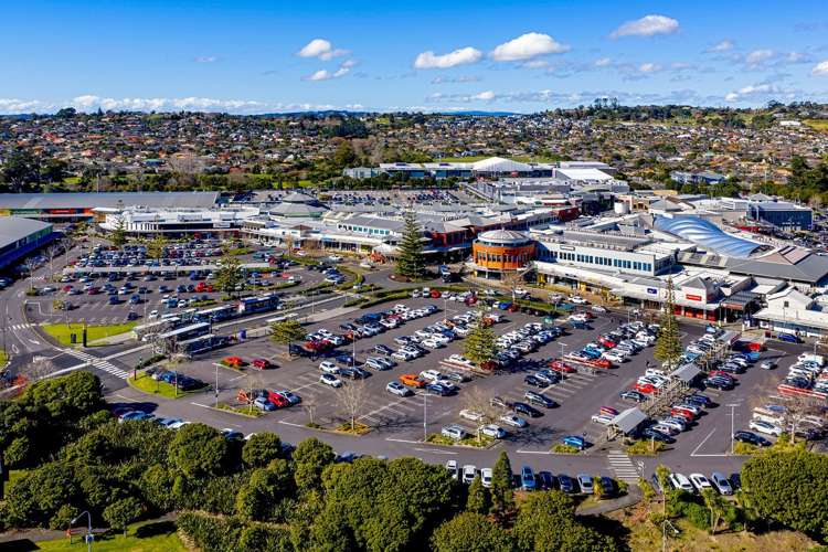 588 Chapel Road East Tāmaki_6
