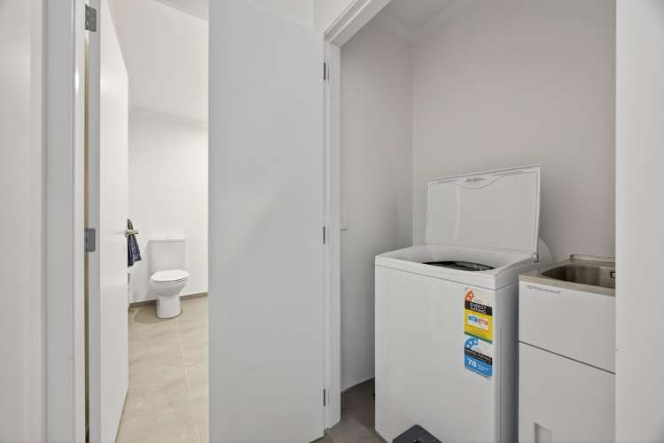 274 Hobsonville Point Road Hobsonville_8