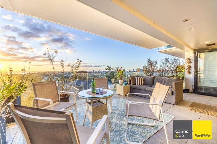 2A/221 Great North Road Grey Lynn_12