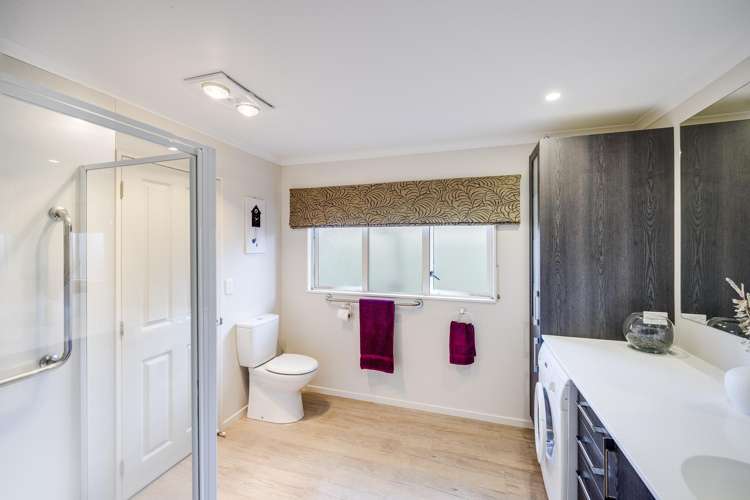 5a Queens Walk Taradale_10