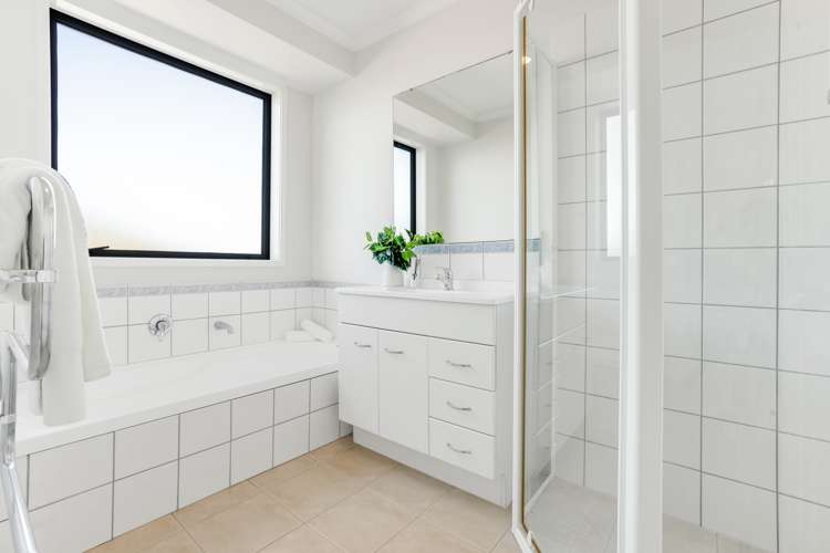 12 Eloise Place Clendon Park_11