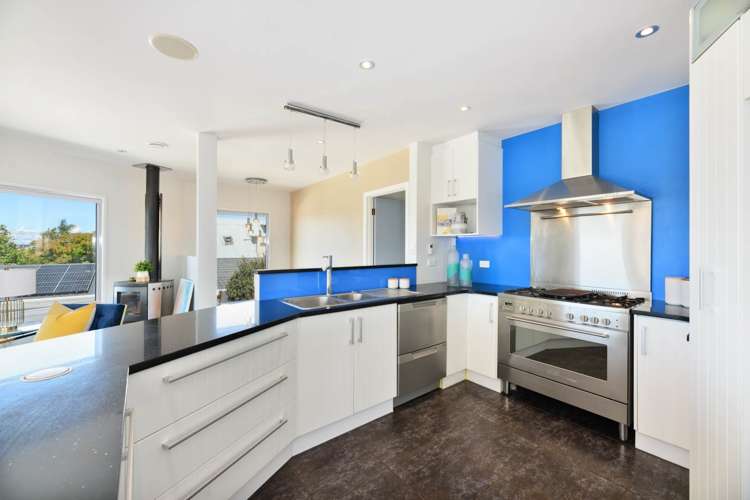 8 Salem Place Torbay_9