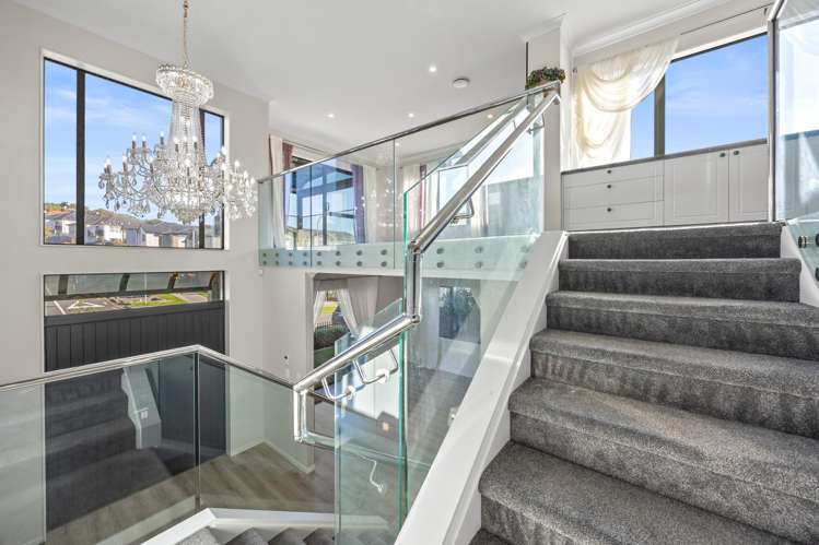 16 Lime Hill Rise Flat Bush_23